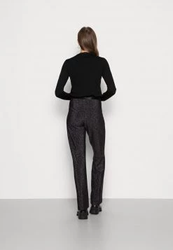 Mads Nørgaard - Damen GLITTER STRETCH PIRLA PANTS - Stoffhose - Metallic Winetasting 9 Mads Nørgaard - Damen GLITTER STRETCH PIRLA PANTS - Stoffhose - Metallic Winetasting -Mads Nørgaard Verkäufe 2022 03caf5832d6a4d399cd42712f0b36074