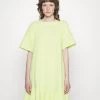 Mads Nørgaard DARIA DRESS - Freizeitkleid - Sunny Lime - Damen