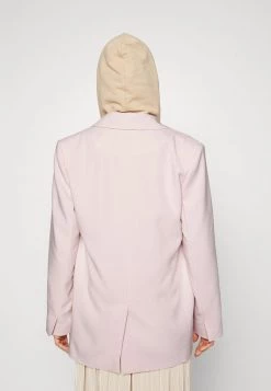 Modström - Damen GALE - Kurzmantel - Bella Rose 10 Modström - Damen GALE - Kurzmantel - Bella Rose -Mads Nørgaard Verkäufe 2022 0aa235b2d1c149dd8f24de580e322e0a