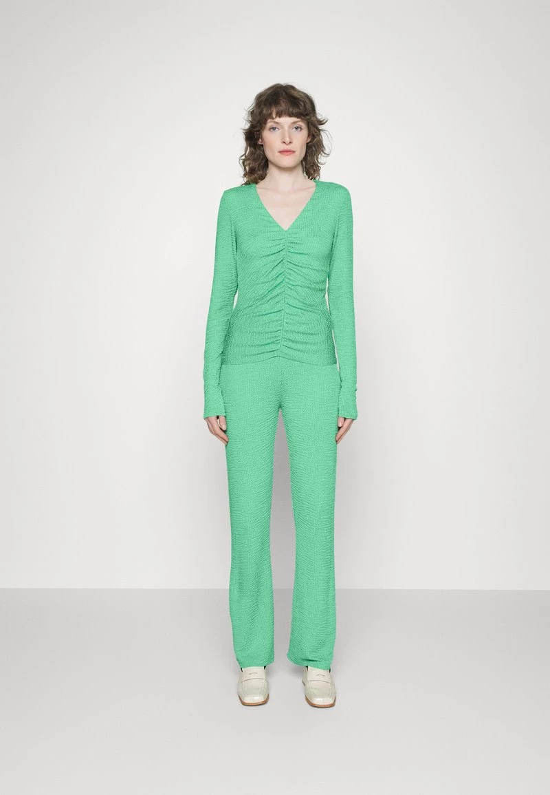 Mads Nørgaard - Damen FLEX LONNIE PANTS - Stoffhose - Light Grass Green 6 Mads Nørgaard - Damen FLEX LONNIE PANTS - Stoffhose - Light Grass Green – Bild 4