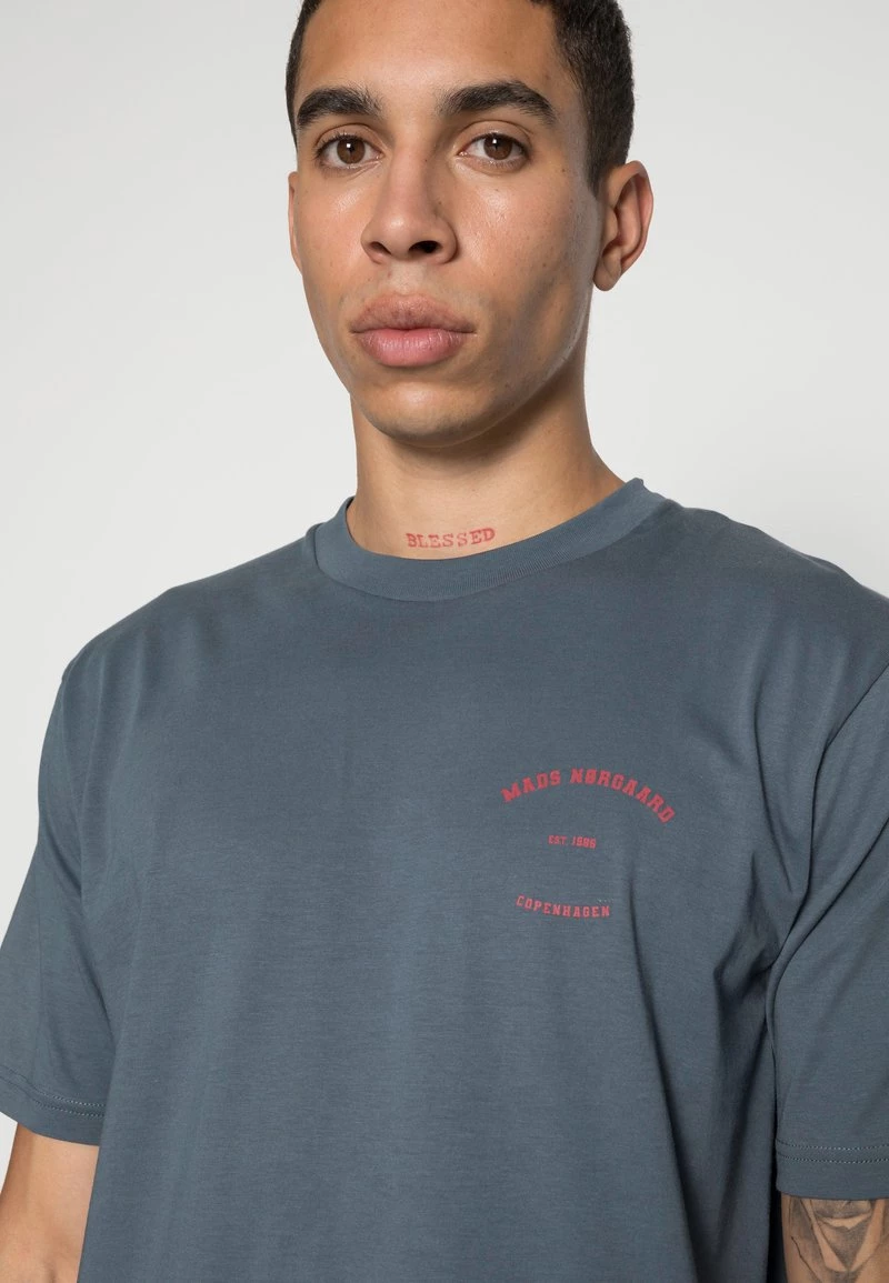 Mads Nørgaard - Herren TWIN GYM TEE - T-Shirt Basic - Dark Slate 7 Mads Nørgaard - Herren TWIN GYM TEE - T-Shirt Basic - Dark Slate – Bild 5