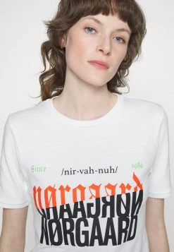 Mads Nørgaard - Damen HIGH TEE - T-Shirt Print - Snowwhite 11 Mads Nørgaard - Damen HIGH TEE - T-Shirt Print - Snowwhite -Mads Nørgaard Verkäufe 2022 18ce961e47ab416c9b96ecf22b77250c