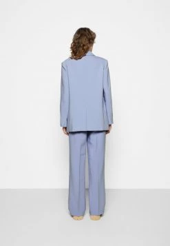 Modström - Damen GALE - Kurzmantel - Blue Heron 12 Modström - Damen GALE - Kurzmantel - Blue Heron -Mads Nørgaard Verkäufe 2022 1ae1d311b85c49f8a9e75f9e05d621bb