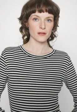 Mads Nørgaard - Damen STRIPE TUBA - Langarmshirt - Black/white 12 Mads Nørgaard - Damen STRIPE TUBA - Langarmshirt - Black/white -Mads Nørgaard Verkäufe 2022 24015e0a2cba48539adcf51eb820c73b