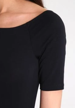Modström TANSY - T-Shirt Basic - Black - Damen 10 Modström TANSY - T-Shirt Basic - Black - Damen -Mads Nørgaard Verkäufe 2022 2b1046f088c649e996400a96ba1aefec