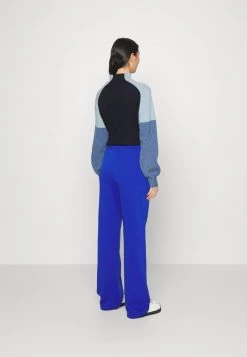 Modström - Damen NORTH PANTS - Jogginghose - Electric Blue 10 Modström - Damen NORTH PANTS - Jogginghose - Electric Blue -Mads Nørgaard Verkäufe 2022 2fced1fdb652478e8e6b66512fc36e17