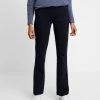Modström - Damen TANNY FLARE PANTS - Stoffhose - Navy Sky -Mads Nørgaard Verkäufe 2022 330782d805794343adef3eaa8117094b