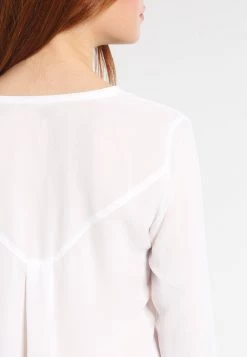 Modström CYLER - Bluse - Porcelain - Damen -Mads Nørgaard Verkäufe 2022 37b2c8af6d13450db30701c7ff4d5531