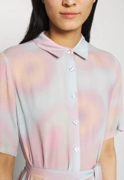 Modström JORDAN PRINT DRESS - Blusenkleid - Dreamy - Damen -Mads Nørgaard Verkäufe 2022 39018bdb3a87487cb826d83df43ce38d