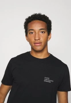 Mads Nørgaard DUSTY EMBROIDERY THOR - T-Shirt Print - Black - Herren -Mads Nørgaard Verkäufe 2022 4a86f98fd9e04895b73d250b49c873a6