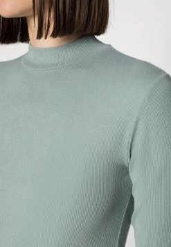 Modström - Damen KROWN - T-Shirt Basic - Sage -Mads Nørgaard Verkäufe 2022 4b35e3c5bdeb4fab83c437e8fa1bec95