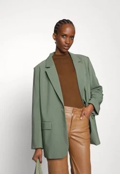 Modström - Damen KROWN - T-Shirt Basic - Pecan 13 Modström - Damen KROWN - T-Shirt Basic - Pecan -Mads Nørgaard Verkäufe 2022 4f26967fdc1648b199291183a8fd216d