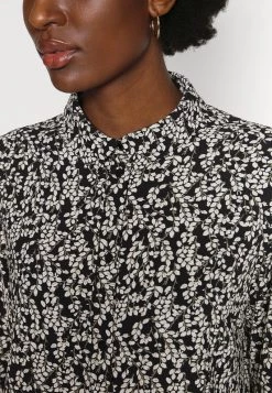 Modström - Damen ODA PRINT - Bluse - Black 13 Modström - Damen ODA PRINT - Bluse - Black -Mads Nørgaard Verkäufe 2022 550115fa0597443ebbbbd81071b40886