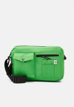 Mads Nørgaard BEL ONE CAPPA BAG UNISEX - Umhängetasche - Classic Green