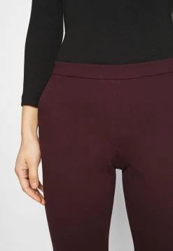 Modström TANNY FLARE PANTS - Stoffhose - Pansy - Damen 11 Modström TANNY FLARE PANTS - Stoffhose - Pansy - Damen -Mads Nørgaard Verkäufe 2022 5a8bff0ebf7e4311bf58dd4c3c907788