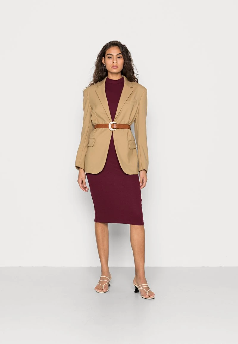 Modström - Damen KROWN DRESS - Strickkleid - Currant 4 Modström - Damen KROWN DRESS - Strickkleid - Currant – Bild 2