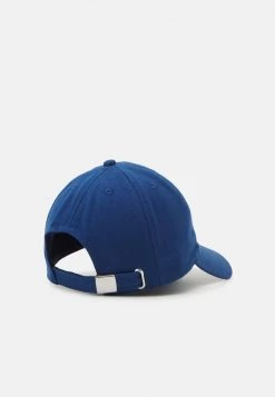 Mads Nørgaard Verkäufe 2022 -Mads Nørgaard Verkäufe 2022 65b6968ff8c64731b0d827ce221b7caa