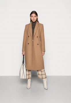 Modström - Damen ODELIA LONG COAT - Klassischer Mantel - Brown Sugar -Mads Nørgaard Verkäufe 2022 65d4e8ebd5c64b368f59781c67d18bb6
