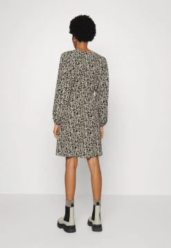 Modström - Damen ODAMD DRESS - Blusenkleid - Black 9 Modström - Damen ODAMD DRESS - Blusenkleid - Black -Mads Nørgaard Verkäufe 2022 67b85d6255de4c32912c3e10f046b511