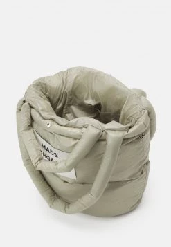 Mads Nørgaard - Damen TECH PILLOW - Shopping Bag - Elm 9 Mads Nørgaard - Damen TECH PILLOW - Shopping Bag - Elm -Mads Nørgaard Verkäufe 2022 6e722ebb760241feb936b554af715cc6
