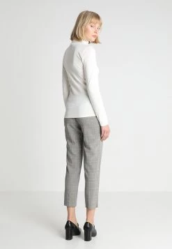 Modström TANNER - Langarmshirt - Vanilla - Damen 10 Modström TANNER - Langarmshirt - Vanilla - Damen -Mads Nørgaard Verkäufe 2022 7471852dcb894977a45d23a68e0f124f