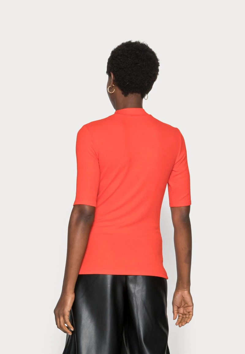 Modström KROWN - T-Shirt Basic - Fire Red - Damen 5 Modström KROWN - T-Shirt Basic - Fire Red - Damen – Bild 3