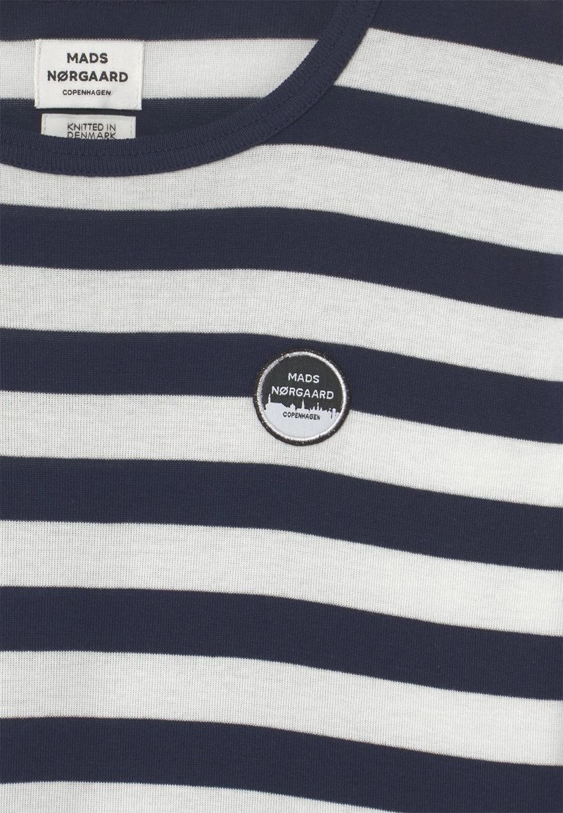 Mads Nørgaard TOBINO UNISEX - Langarmshirt - Sky Captain/white 5 Mads Nørgaard TOBINO UNISEX - Langarmshirt - Sky Captain/white – Bild 3