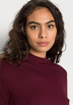 Modström - Damen KROWN DRESS - Strickkleid - Currant 11 Modström - Damen KROWN DRESS - Strickkleid - Currant -Mads Nørgaard Verkäufe 2022 7f4b4f19ea3b4c71b3af25dc26d2d73f