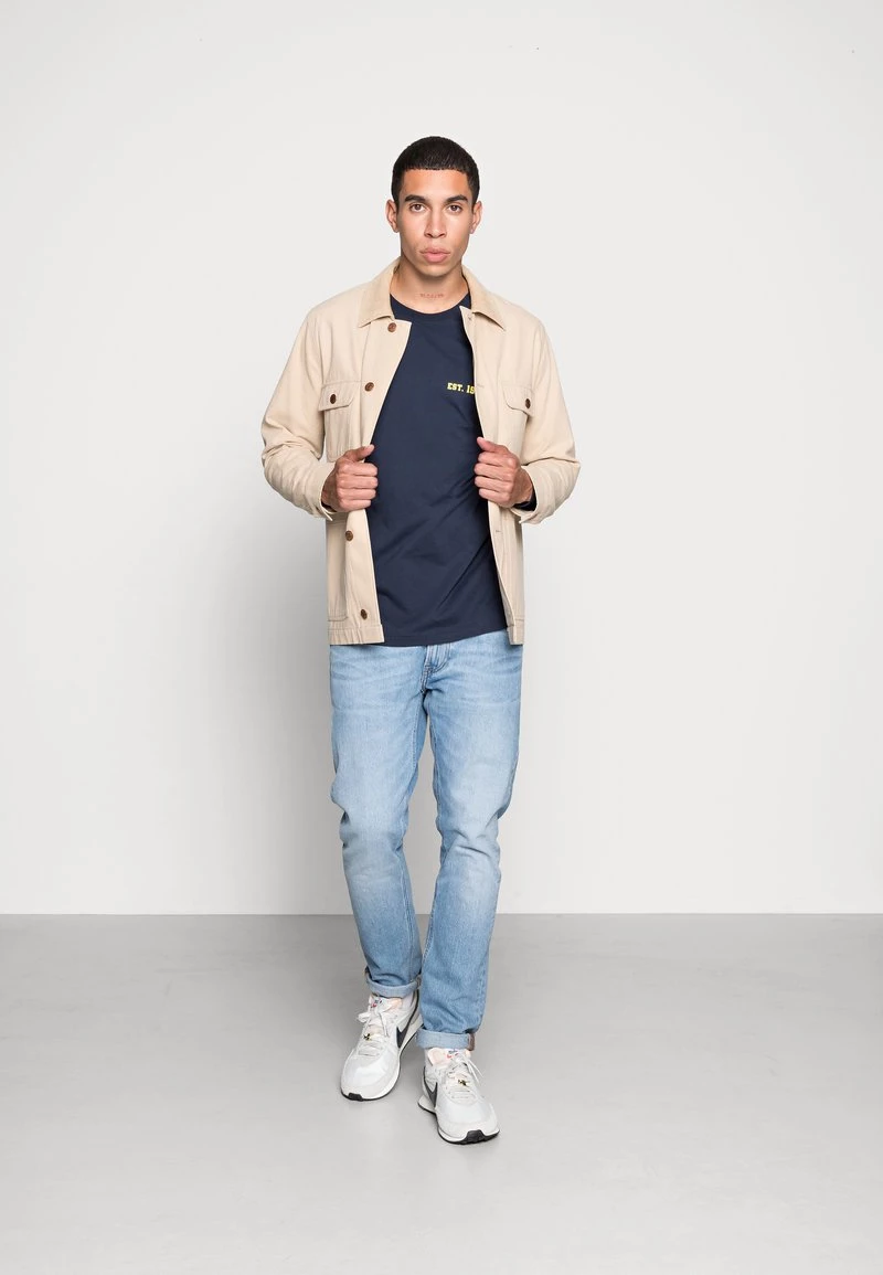 Mads Nørgaard - Herren GYM TEE - Langarmshirt - Sky Captain 4 Mads Nørgaard - Herren GYM TEE - Langarmshirt - Sky Captain – Bild 2