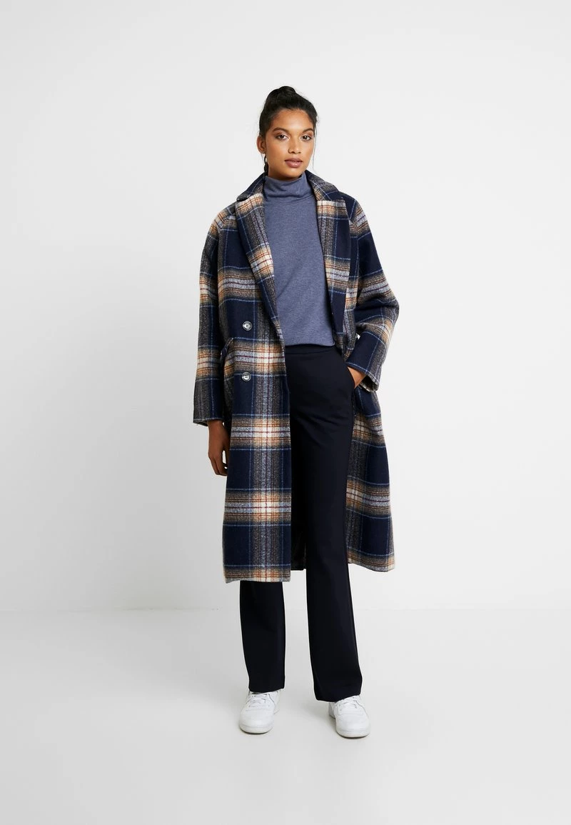 Modström - Damen TANNY FLARE PANTS - Stoffhose - Navy Sky 4 Modström - Damen TANNY FLARE PANTS - Stoffhose - Navy Sky – Bild 2