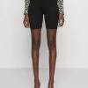 Modström KENDIS - Shorts - Black - Damen -Mads Nørgaard Verkäufe 2022 96acf25e464743cc9413e300edc46fb9