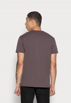 Mads Nørgaard THOR TEE - T-Shirt Basic - Raisin - Herren 9 Mads Nørgaard THOR TEE - T-Shirt Basic - Raisin - Herren -Mads Nørgaard Verkäufe 2022 981249b204e6460784254cee4331a727