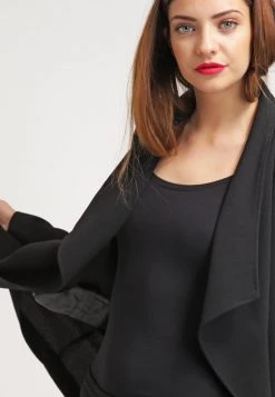 Modström TRICK - T-Shirt Basic - Black - Damen 11 Modström TRICK - T-Shirt Basic - Black - Damen -Mads Nørgaard Verkäufe 2022 9ef0f07b83a246a5bb80545003560aae