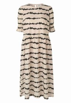 Modström - Damen Freizeitkleid - Black White -Mads Nørgaard Verkäufe 2022 a0728fdba7ba4ae5b06b6f95281506f9