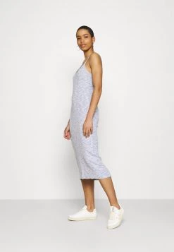 Mads Nørgaard MOULINE DELKISSA - Jerseykleid - Blue/pink - Damen