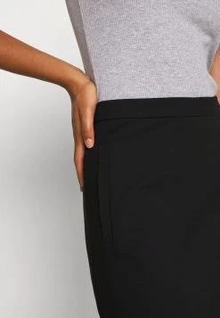 Modström TANNY SHORT SKIRT - Minirock - Black - Damen 15 Modström TANNY SHORT SKIRT - Minirock - Black - Damen -Mads Nørgaard Verkäufe 2022 a63544b368fb4ab195ef04eb61de7e87
