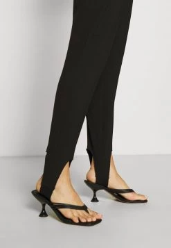 Mads Nørgaard - Damen SPORTINA PERINO - Stoffhose - Black -Mads Nørgaard Verkäufe 2022 a693570195724981b59ad269e1620b00