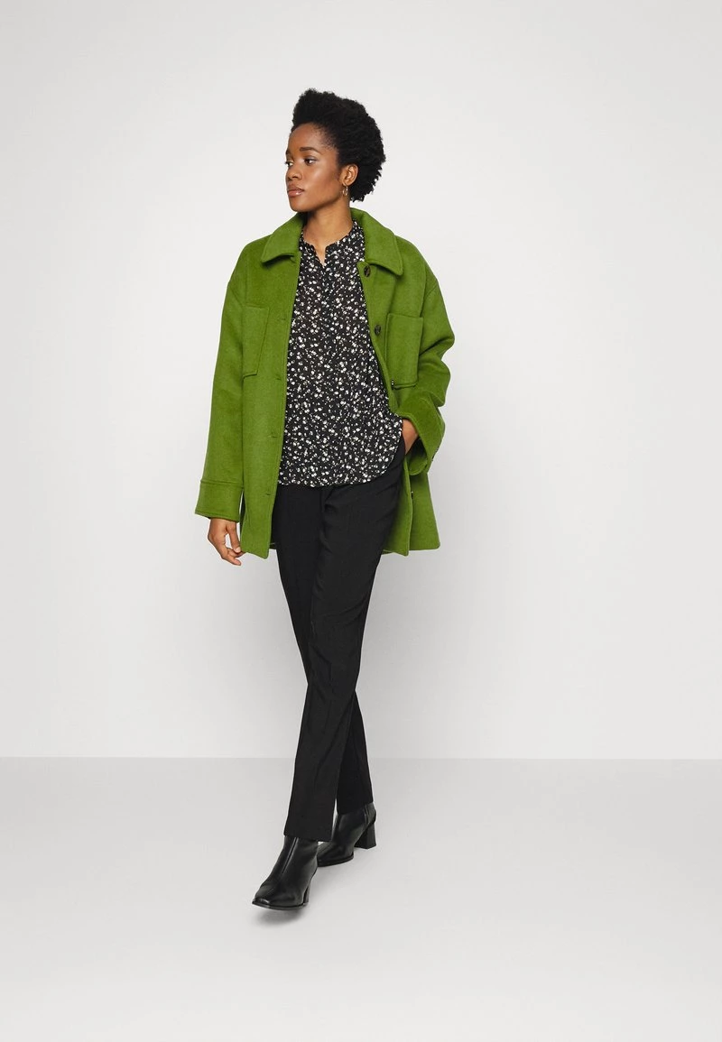 Modström GALE STRAIGHT PANTS - Stoffhose - Black - Damen 4 Modström GALE STRAIGHT PANTS - Stoffhose - Black - Damen – Bild 2