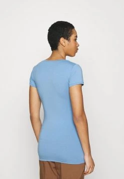 Modström - Damen TRICK - T-Shirt Basic - Allure -Mads Nørgaard Verkäufe 2022 b181e97098b64f52a7fc2b80bc162d6b