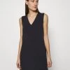 Modström GUS DRESS - Freizeitkleid - Black - Damen 2 Modström GUS DRESS - Freizeitkleid - Black - Damen -Mads Nørgaard Verkäufe 2022 b1faf0179fba4ebc90c9646dbd6aab22