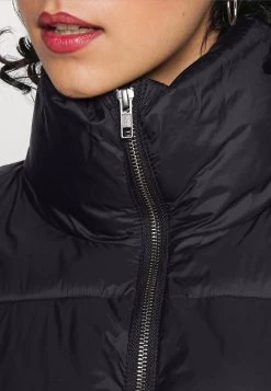 Modström OMA VEST - Weste - Black - Damen 11 Modström OMA VEST - Weste - Black - Damen -Mads Nørgaard Verkäufe 2022 ba6bbbc1441e419dac27f4fdf8b798d8