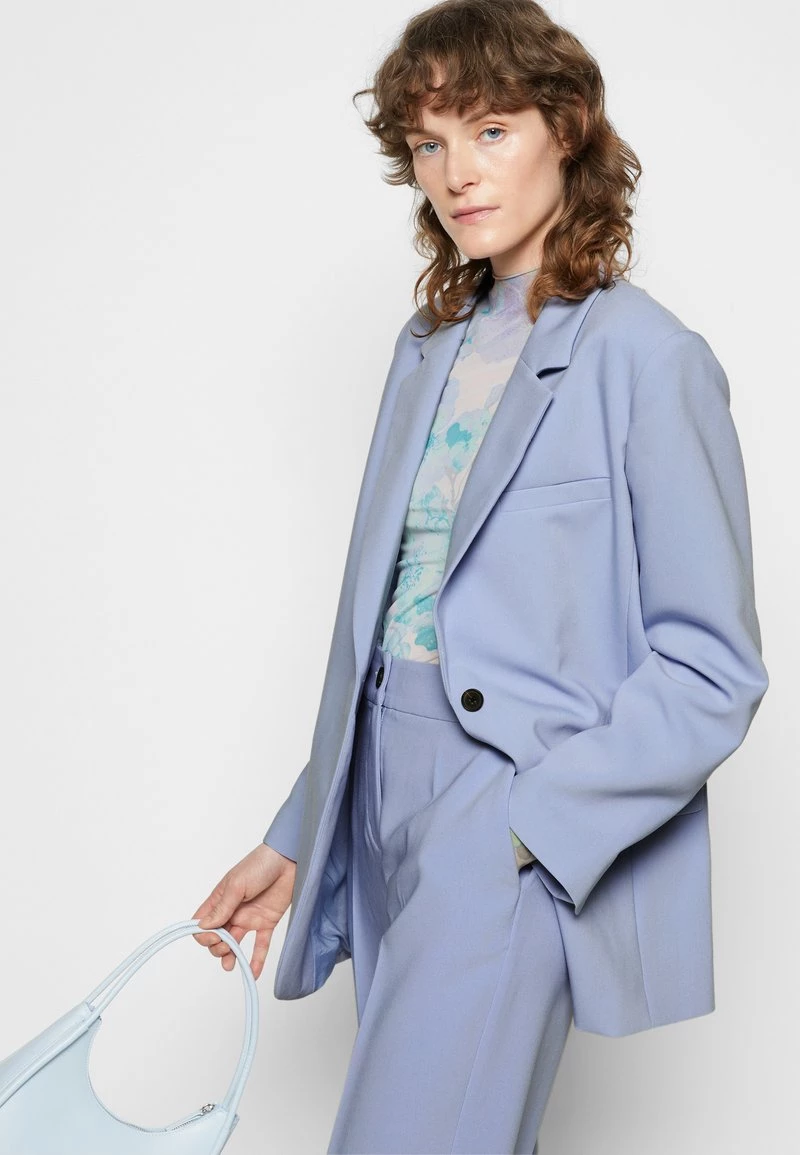 Modström - Damen GALE - Kurzmantel - Blue Heron 7 Modström - Damen GALE - Kurzmantel - Blue Heron – Bild 5