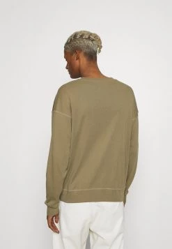 Mads Nørgaard BADGE - Sweatshirt - Capers - Herren -Mads Nørgaard Verkäufe 2022 cf3952af554b4a118d2ea5b8c54a6a43