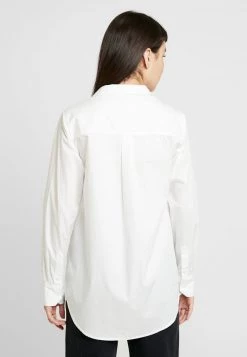 Modström - Damen ARTHUR - Hemdbluse - Off White -Mads Nørgaard Verkäufe 2022 d12af7fdd68147f093b53f21c5a0ce63