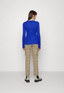 Modström - Damen ISSY T NECK - Strickpullover - Electric Blue 10 Modström - Damen ISSY T NECK - Strickpullover - Electric Blue -Mads Nørgaard Verkäufe 2022 d19d7aaedf454f53afab283f5a59ffc4