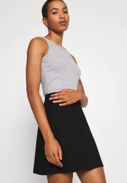 Modström TANNY SHORT SKIRT - Minirock - Black - Damen 12 Modström TANNY SHORT SKIRT - Minirock - Black - Damen -Mads Nørgaard Verkäufe 2022 d262b24cce6e4fe6aaf4a45aaa40fa2f