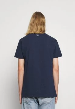 Mads Nørgaard - Herren DUSTY EMBROIDERY THOR - T-Shirt Print - Navy -Mads Nørgaard Verkäufe 2022 d512c86b3bb745429cba3c2270b43b7b