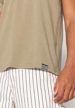 Mads Nørgaard THOR TEE - T-Shirt Basic - Overland Trek - Herren -Mads Nørgaard Verkäufe 2022 d5475dcb6c1b4e448508e34b12932cb8