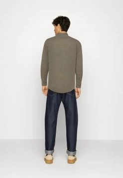 Mads Nørgaard - Herren DYED SAUL SHIRT - Hemd - Grape Leaf 9 Mads Nørgaard - Herren DYED SAUL SHIRT - Hemd - Grape Leaf -Mads Nørgaard Verkäufe 2022 d78f77e3c8fb44b6a6b89e7c9e331ab0