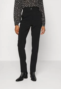 Modström GALE STRAIGHT PANTS - Stoffhose - Black - Damen